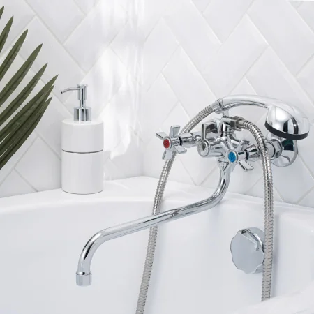 Смеситель для ванны с душем РМС SL118-140 универсальный Хром
