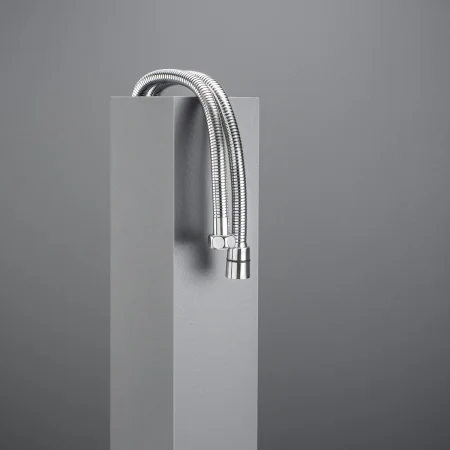 Шланг для душа SH 08 с двойным замком и с мелким шагом плетения растяжной 150 см-190 см Хром