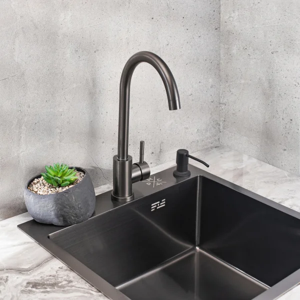 Смеситель для кухни РМС SUS124PVD-017F с PVD покрытием Нержавеющая сталь