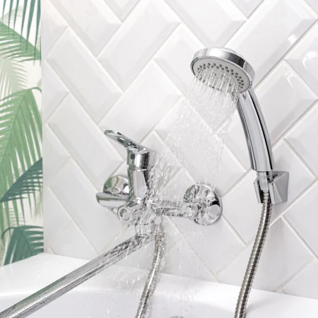 Смеситель  для ванны с душем BOOU B8290-18F универсальный Латунь