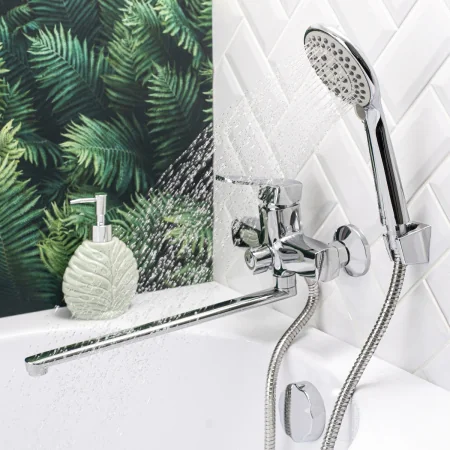 Смеситель  для ванны с душем BOOU B8215-18F универсальный Латунь