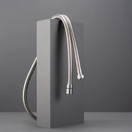 Шланг для душа SH 10 с двойным замком растяжной с функцией вращения лейки 150 см-210 см 360 градусов