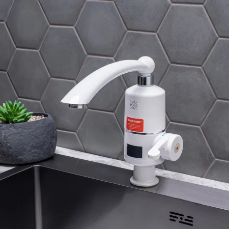 Кран-водонагреватель для кухни РМС-ЭЛ02 проточный из высокопрочного пластика белый