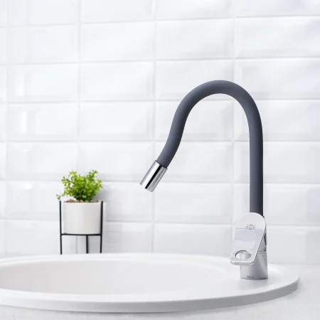 Смеситель для кухни РМС SL137GY-016F с гибким изливом Серый