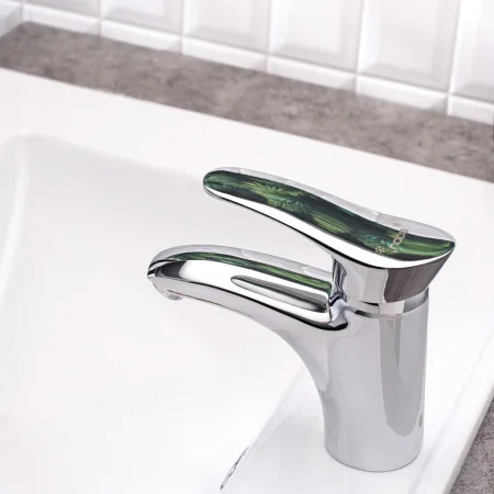 Смеситель для раковины BOOU B8173-1 однорычажный Латунь