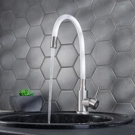 Смеситель для кухни РМС SUS124W-016F с гибким изливом Белый