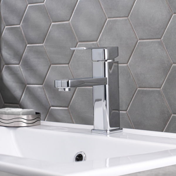 Смеситель для раковины РМС SL144-001F однорычажный Хром