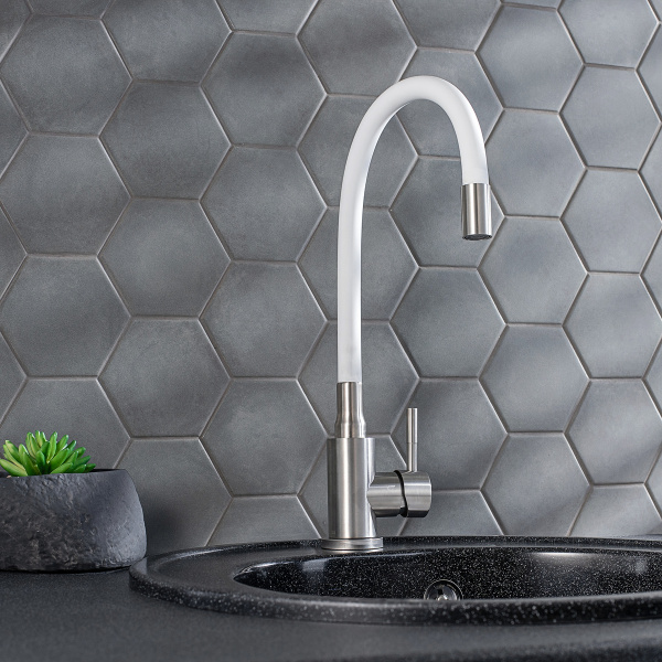 Смеситель для кухни РМС SUS124W-016F с гибким изливом Белый