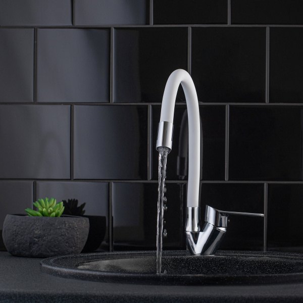 Смеситель для кухни РМС SL137W-016F с гибким изливом Хром