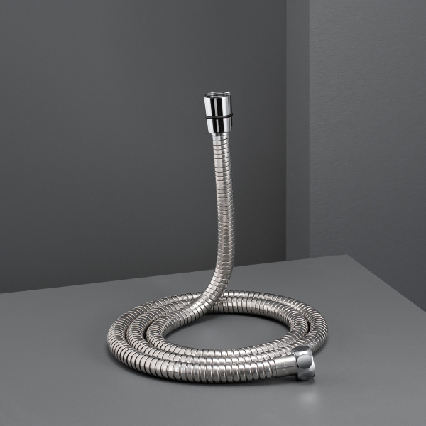 Шланг для душа SH 11 с двойным замком не растяжной EPDM армированный нейлоновой нитью 150 см