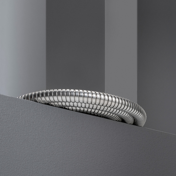 Шланг для душа SH 02 с двойным замком растяжной 150 см-210 см