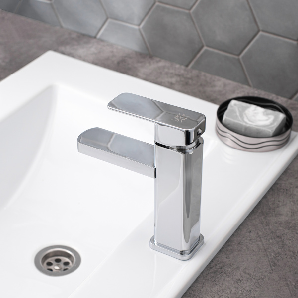 Смеситель для раковины РМС SL144-001F однорычажный Хром